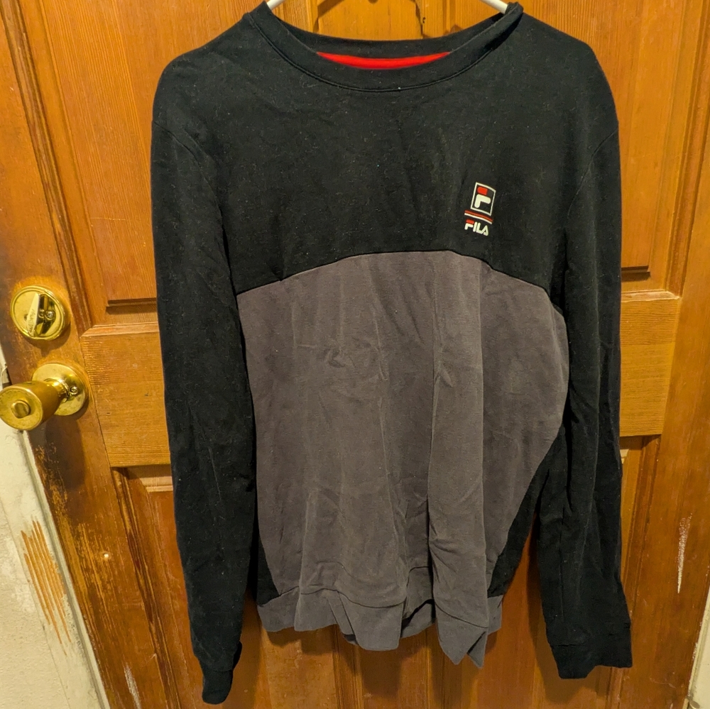 Fila Color Block Thick Warm Winter Comfy Cozy Black & Gray Cotton Sweatshirt M